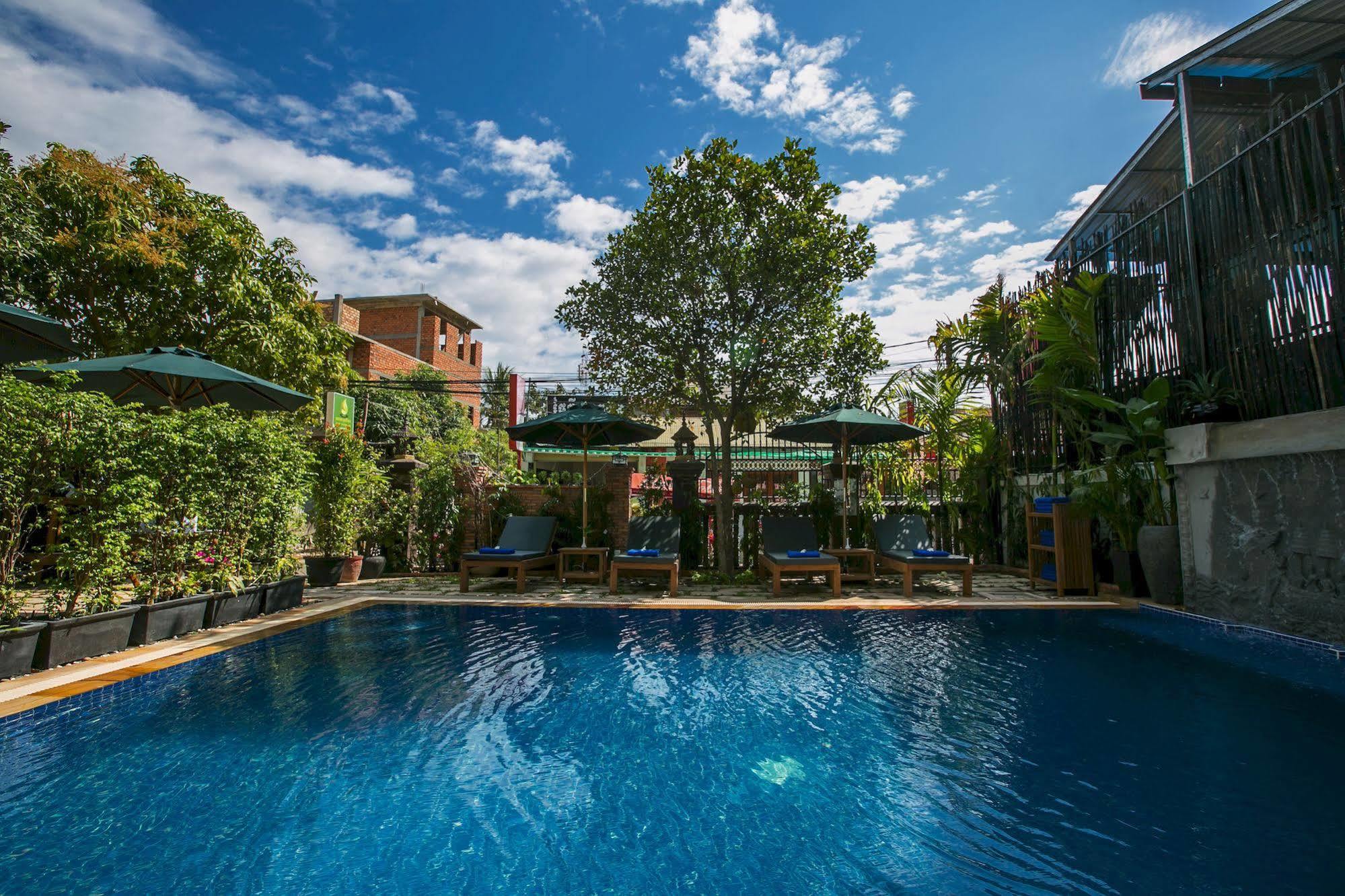 Friendly Angkor Boutique Hotel Siem Reap Exterior foto